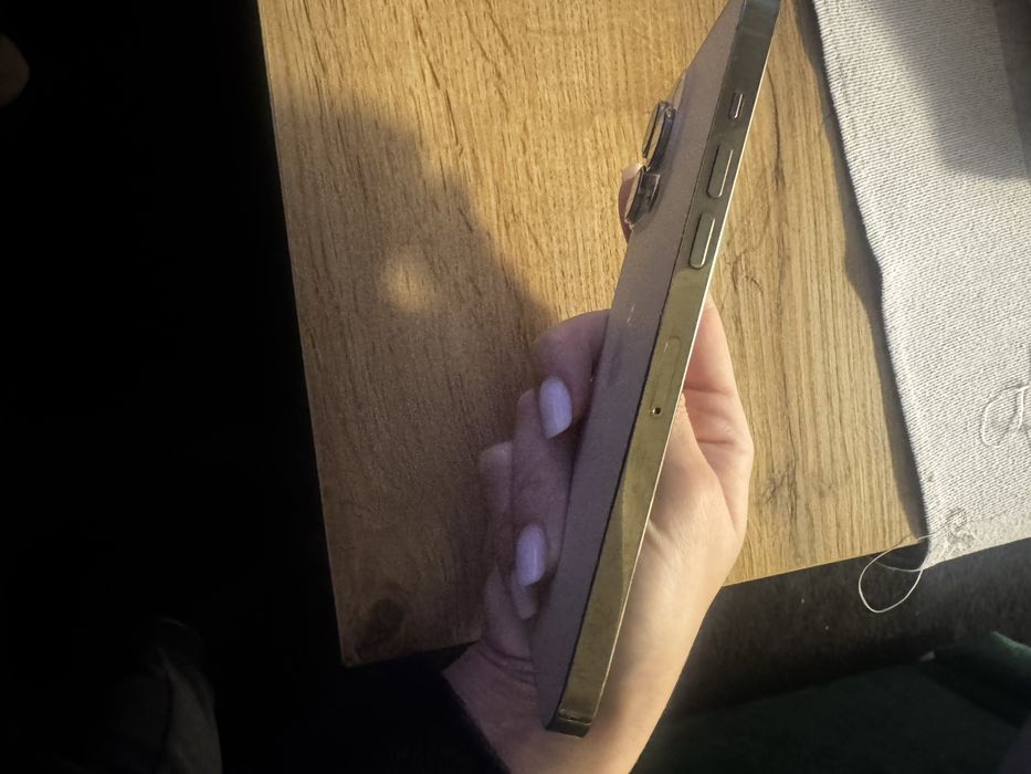 Vand iphone 14 Pro Max alb