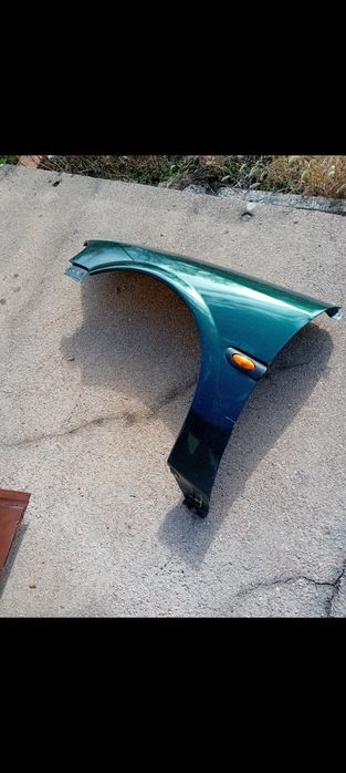 Продавам ляв калник от Опел Вектра Б