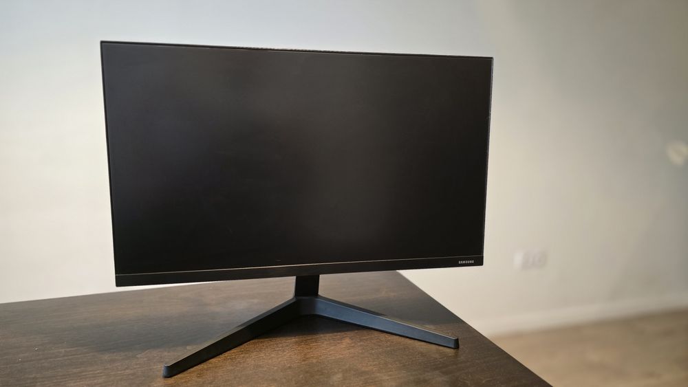 Монитор Samsung F24T352FHR