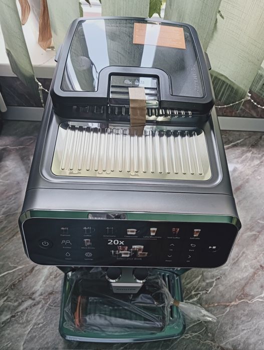 Espressor: Philips latte go seria 5500( NOU).