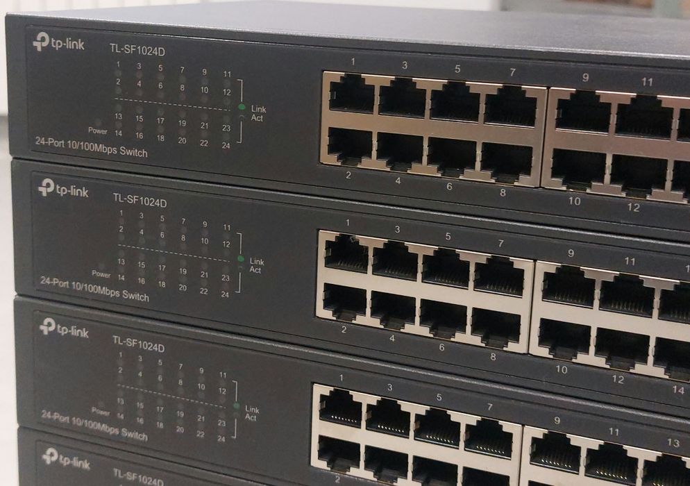 Коммутатор TP-LINK