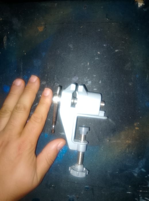 Vand mini menghina
