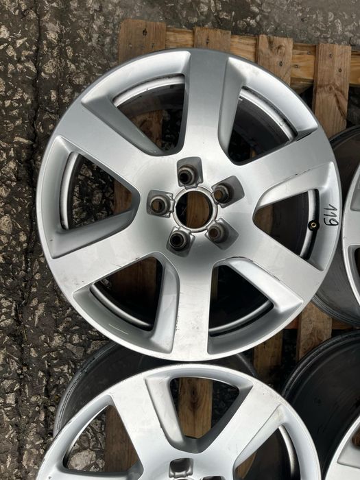 Джанти оригинални за AUDI A6 C7 4G0601025A 8Jx17H2 ET 39 ном 119