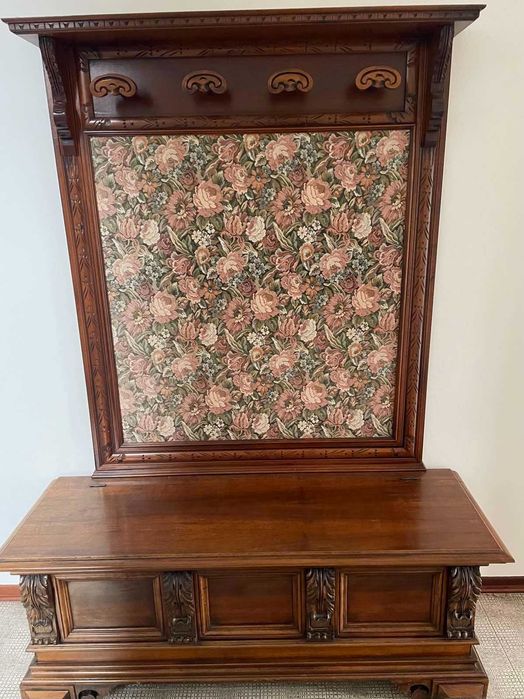 Комплект антични италиански мебели-масивно дърво и дърворезба