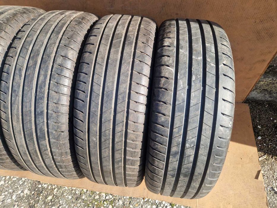4 Bridgestone R17 225/65 Летни гуми  DOT5120