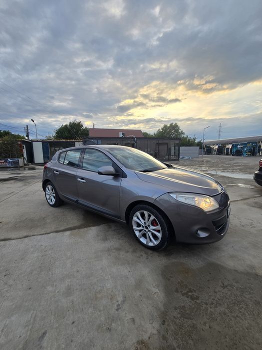 RENAULT Megane 2011 — imagine 2