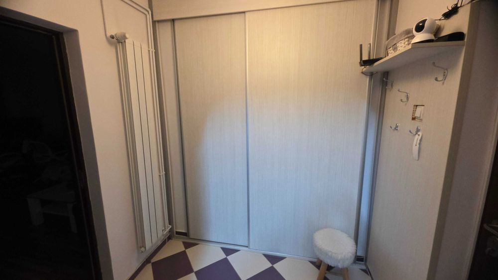 Apartament 2 camere decomandat - CT, boxa, parcare