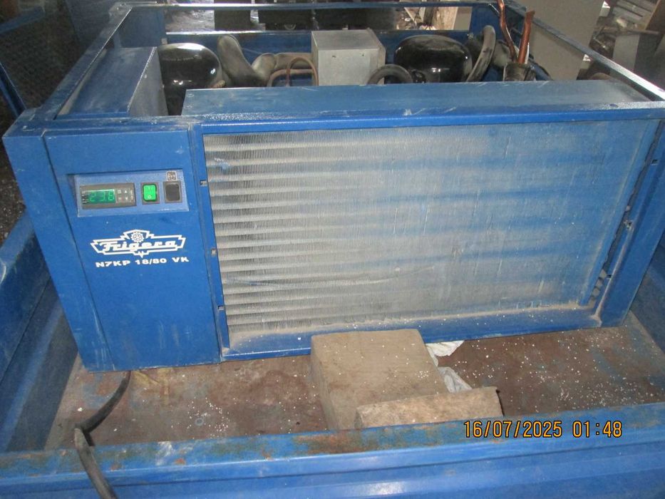 Морозильная установка . Компрессор .