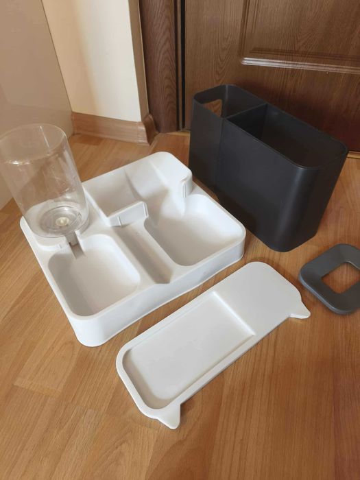 Автоматична хранилка, диспенсър за вода и храна за кучета и котки