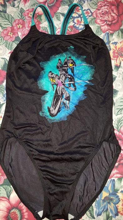 costum întreg de baie