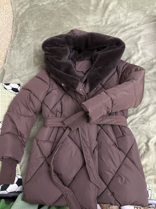 Зимняя куртка новая