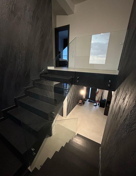 Balustrada din sticlă securizată – montaj inclus, preț corect!