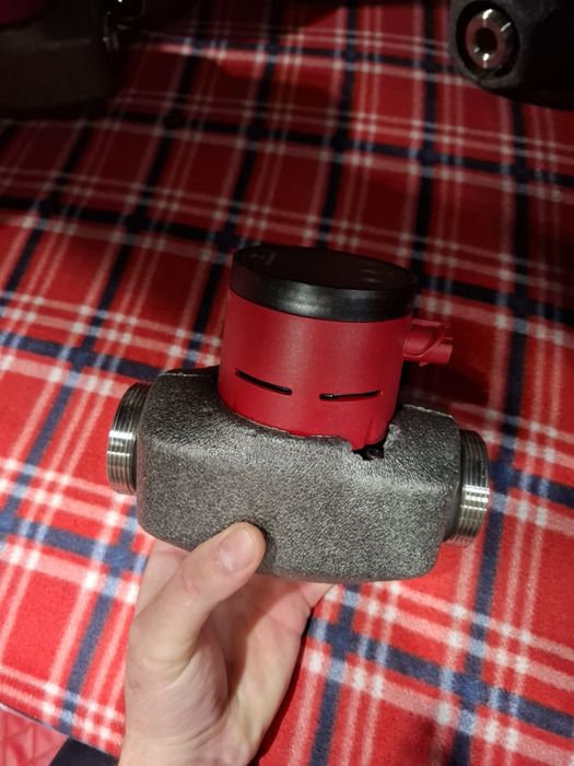 Pompe circulare apa grundfos