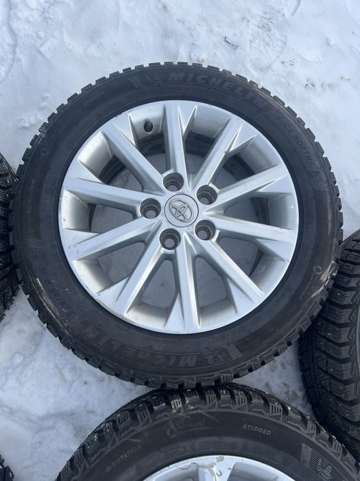 Продается шина вместе с дисками