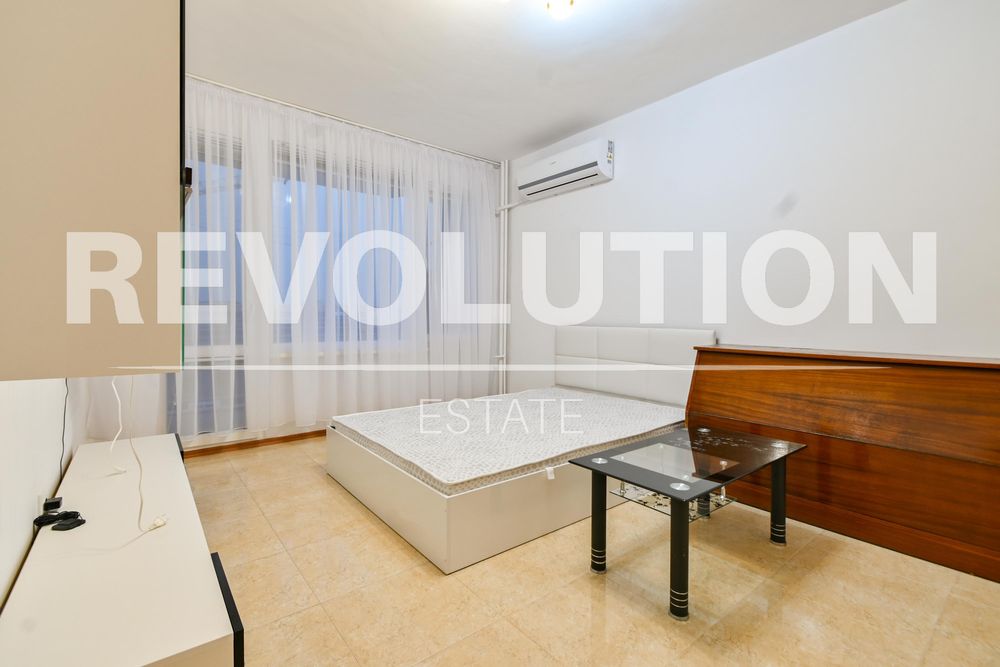 Двустаен апартамент в ж.к. Връбница 1.