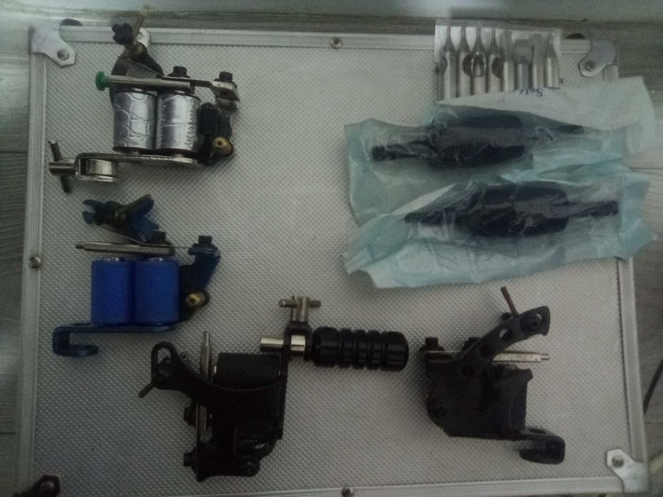 Set 4 masini de tatuat