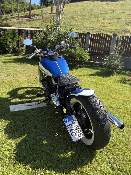 Yamaha dragstar bobber