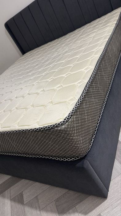 Срочно продам матрас 2 шт