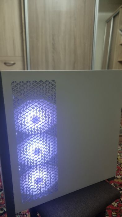 Белые Id cooling ZF-12025-RGB argb