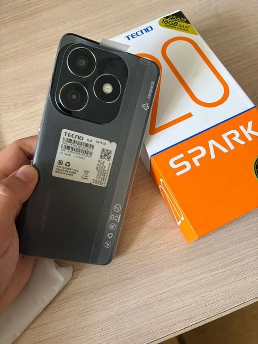 Продам новый телефон