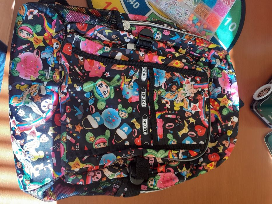 Сет детски филми + 2 комплекта за гривни и раница