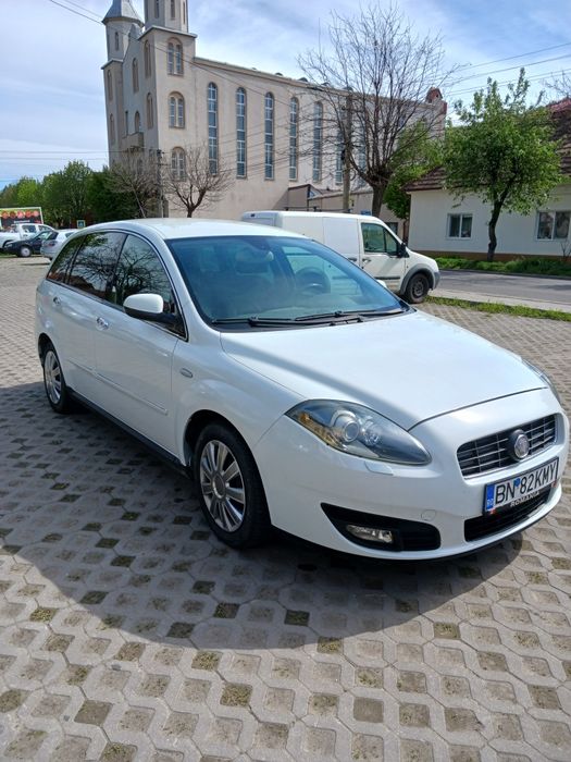 Vând Fiat Croma 1,9 JTD