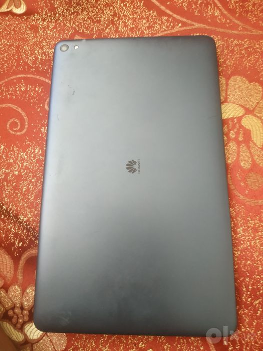 HUAWEI прадаётся