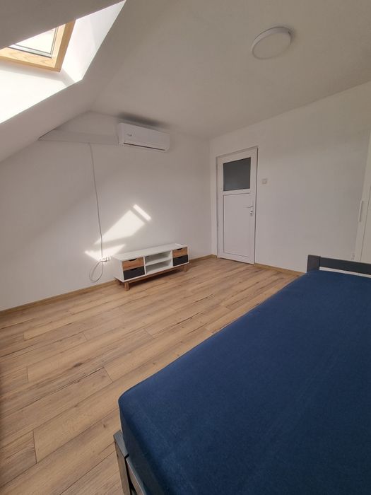 Garsonieră de închiriat