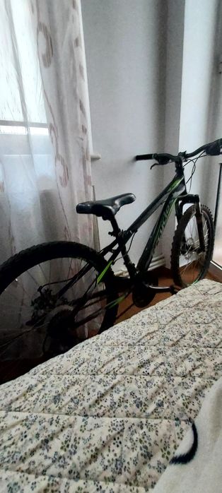 Bicicleta de vanzare