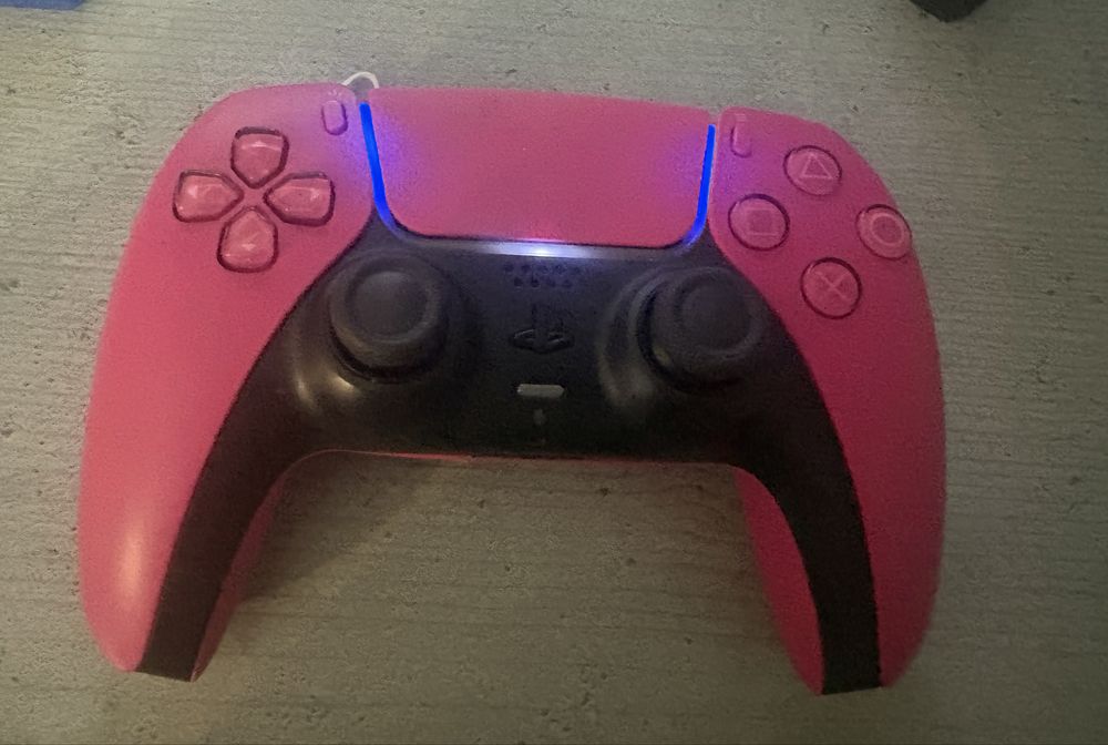 Playstation 5 Disc+ 2 controalere+2 jocuri