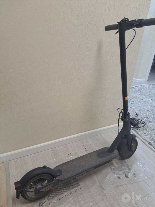 Электросамокат Mi Electric Scooter 3