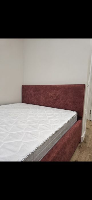 Кровать двуспальная