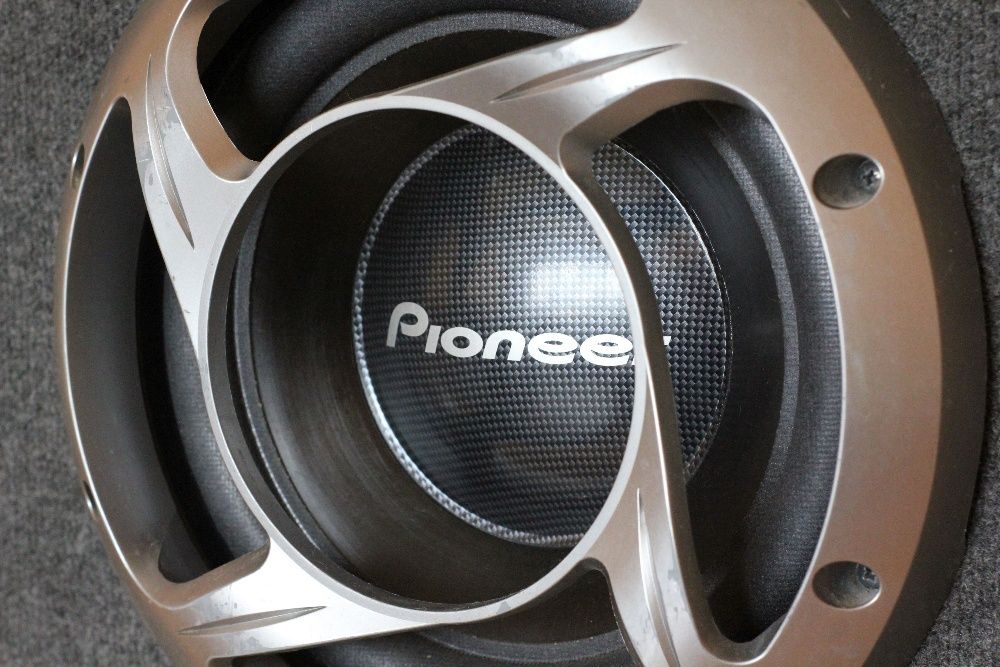Pioneer 12'' 1200 Watt Max Subwoofer in MDF Case+ Sony 752x+ JBL BP600