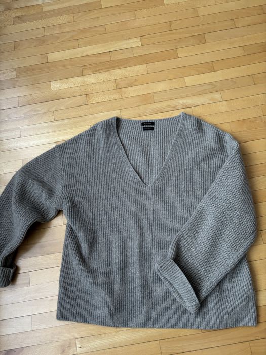 Кашемировый свитер Massimo Dutti продам