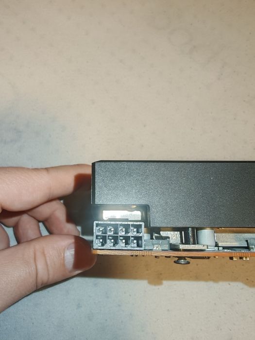 Видеокарта amd radeon rx 5600 xt 6 gb DDR6
