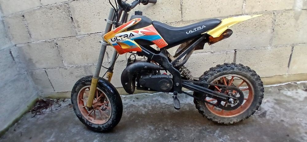 Vând ultra motocros 70cc