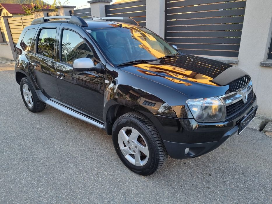 Vând Dacia Duster Motor 1.5 DCi 4x4 an 2011