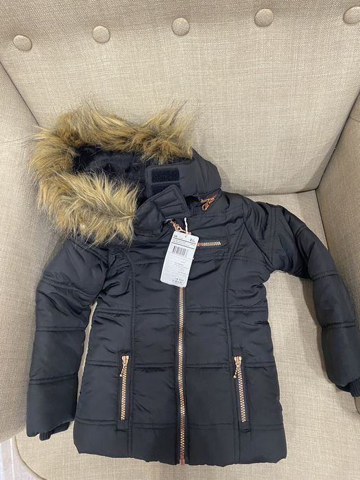 Продам детскую зимнюю куртку