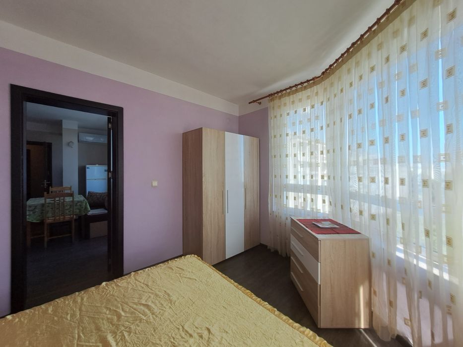 Дава се под наем Двустаен апартамент в Бургас, Славейков - 60 кв.м за 348.84 € - Снимка #4