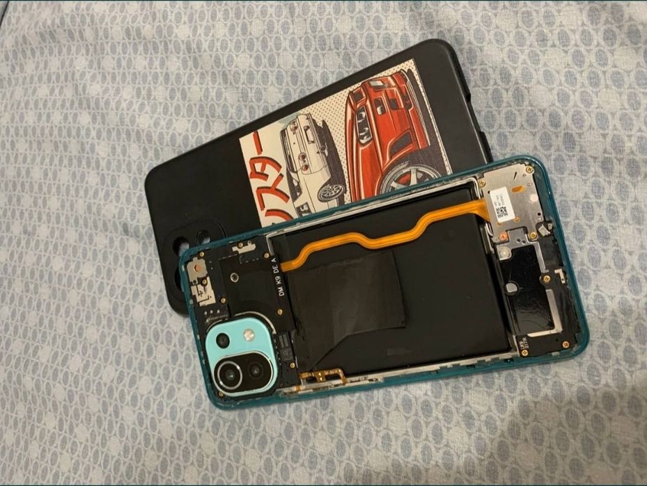 Продам Mi 11 Lite 5 G Nе