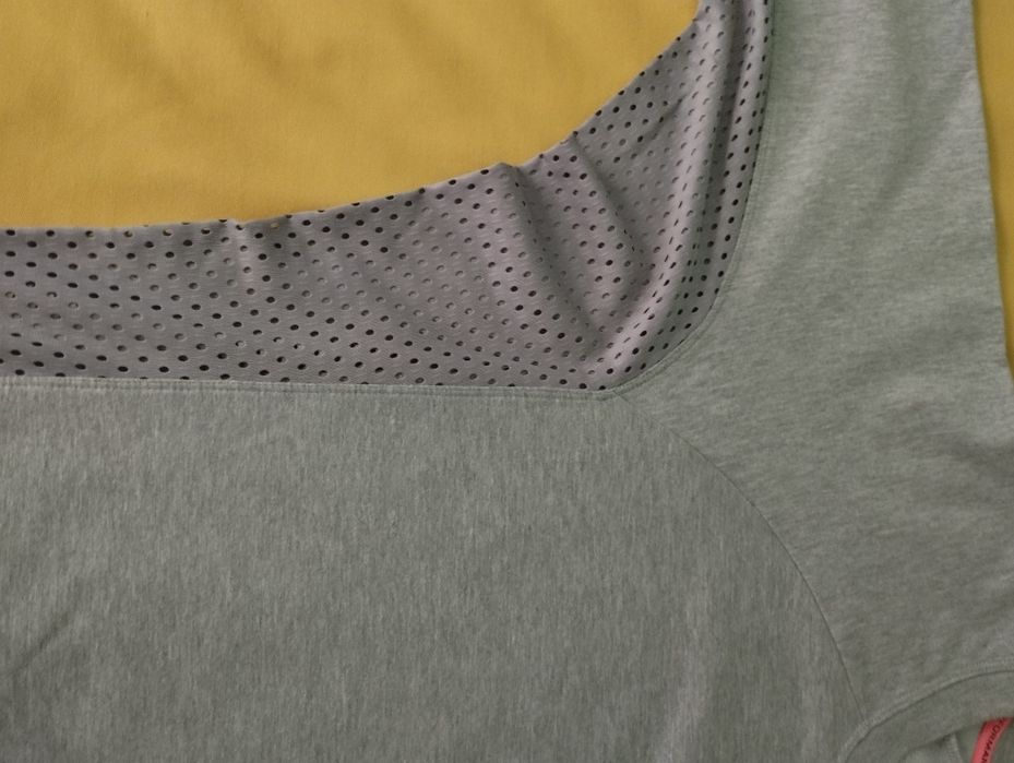 Спортна блуза ADIDAS