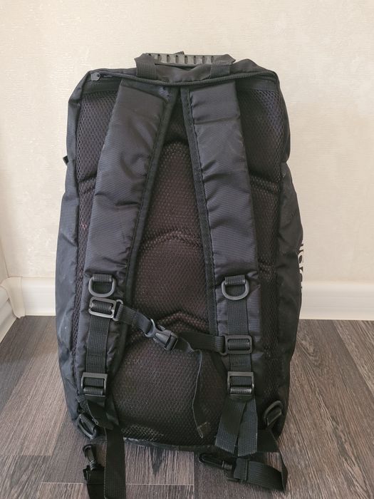 Продам спортивную сумку