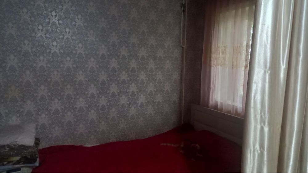 Юнисобод  шахристон кучаси  42 квли уй сотилади  сотилади