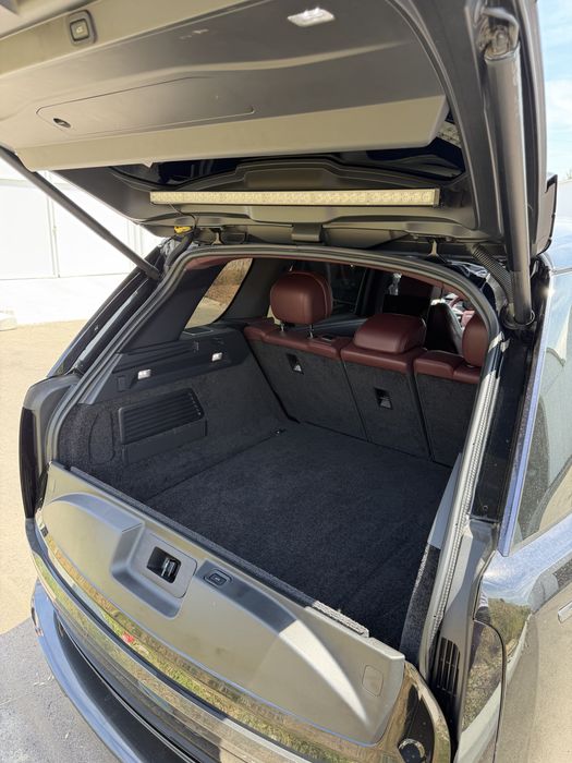 Range Rover P530 Long Autobiography