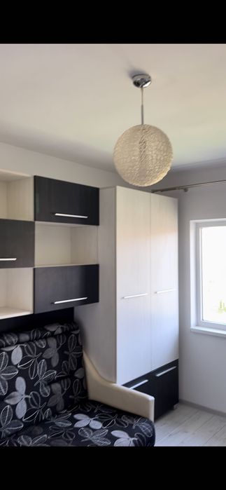 Mobilă dormitor tineret