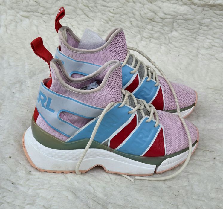 Karl Lagerfeld оригинални дамски сникърси 38 номер