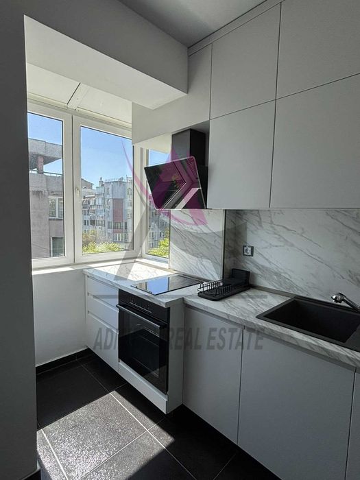 Дава се под наем Тристаен апартамент в Варна, Окръжна болница - 100 кв.м за 950 € - Снимка #1