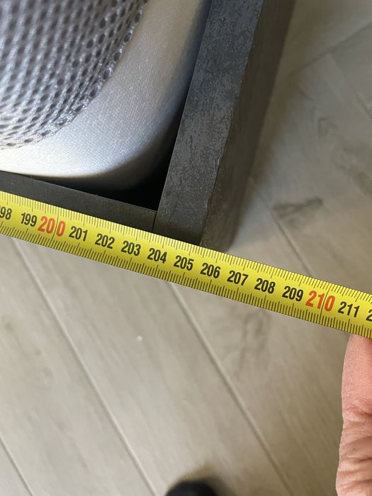 Еденично легло цвят графит, с матрак Нани и повдигащ механизъм.