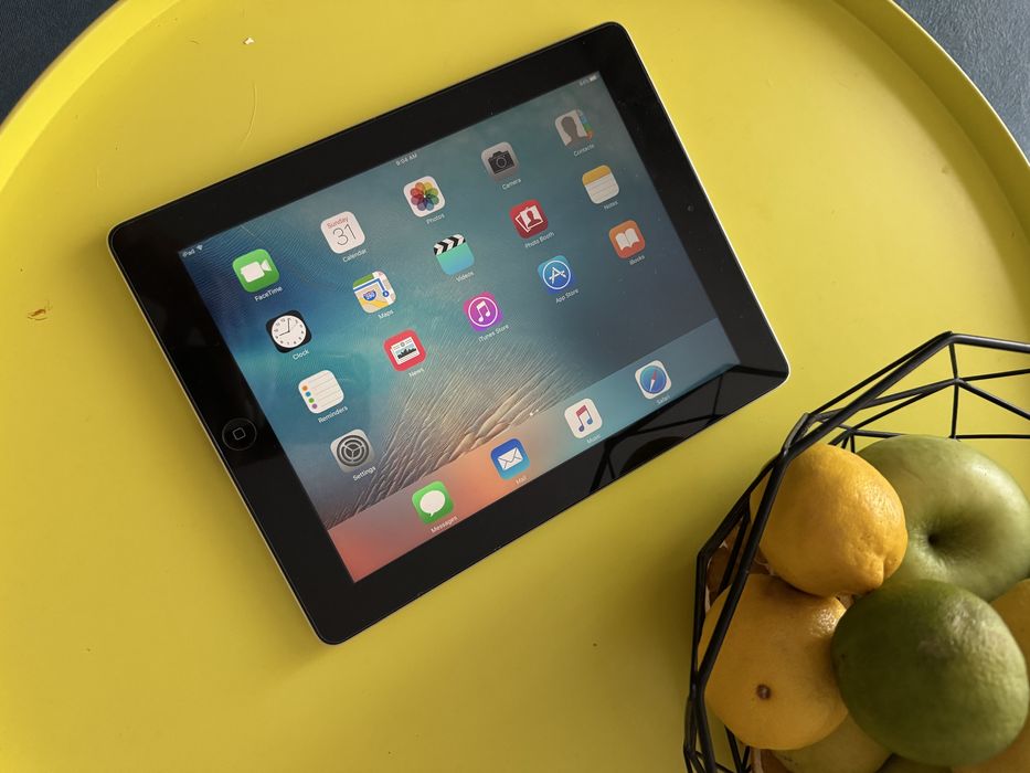 Apple Ipad 16GB  Таблет