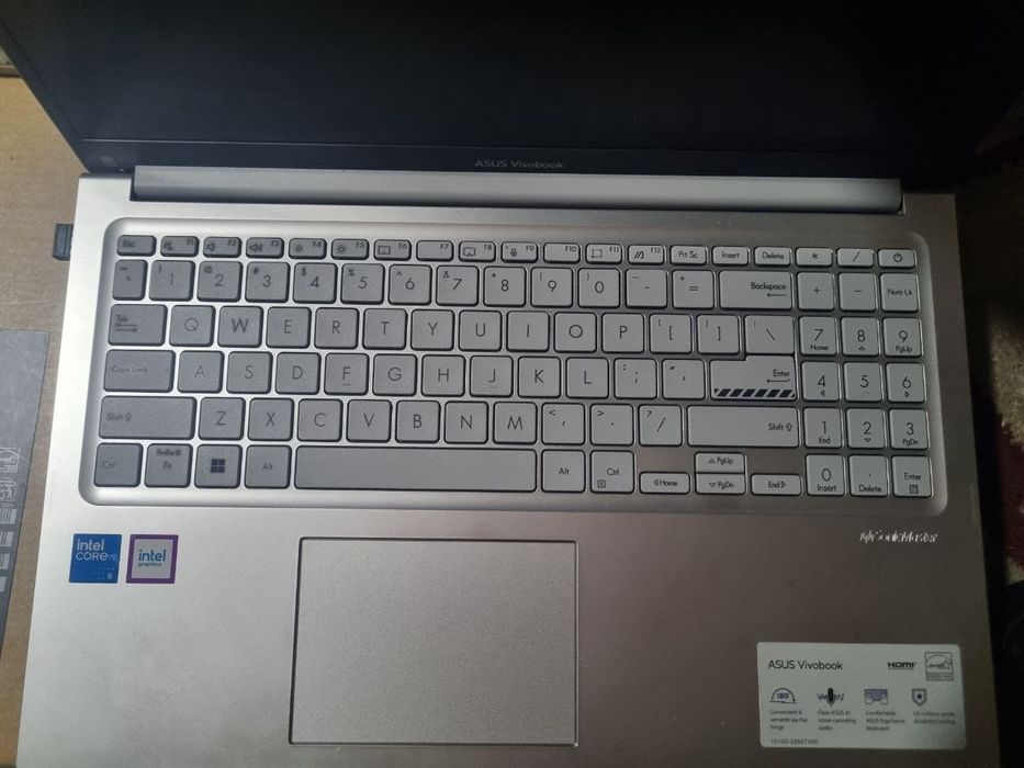 Noutbuk Asus vivo book